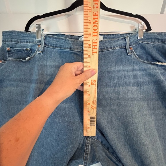 Levi Strauss Signature 28W Short Stretch Mid Rise Bootcut Jeans - Picture 3 of 11